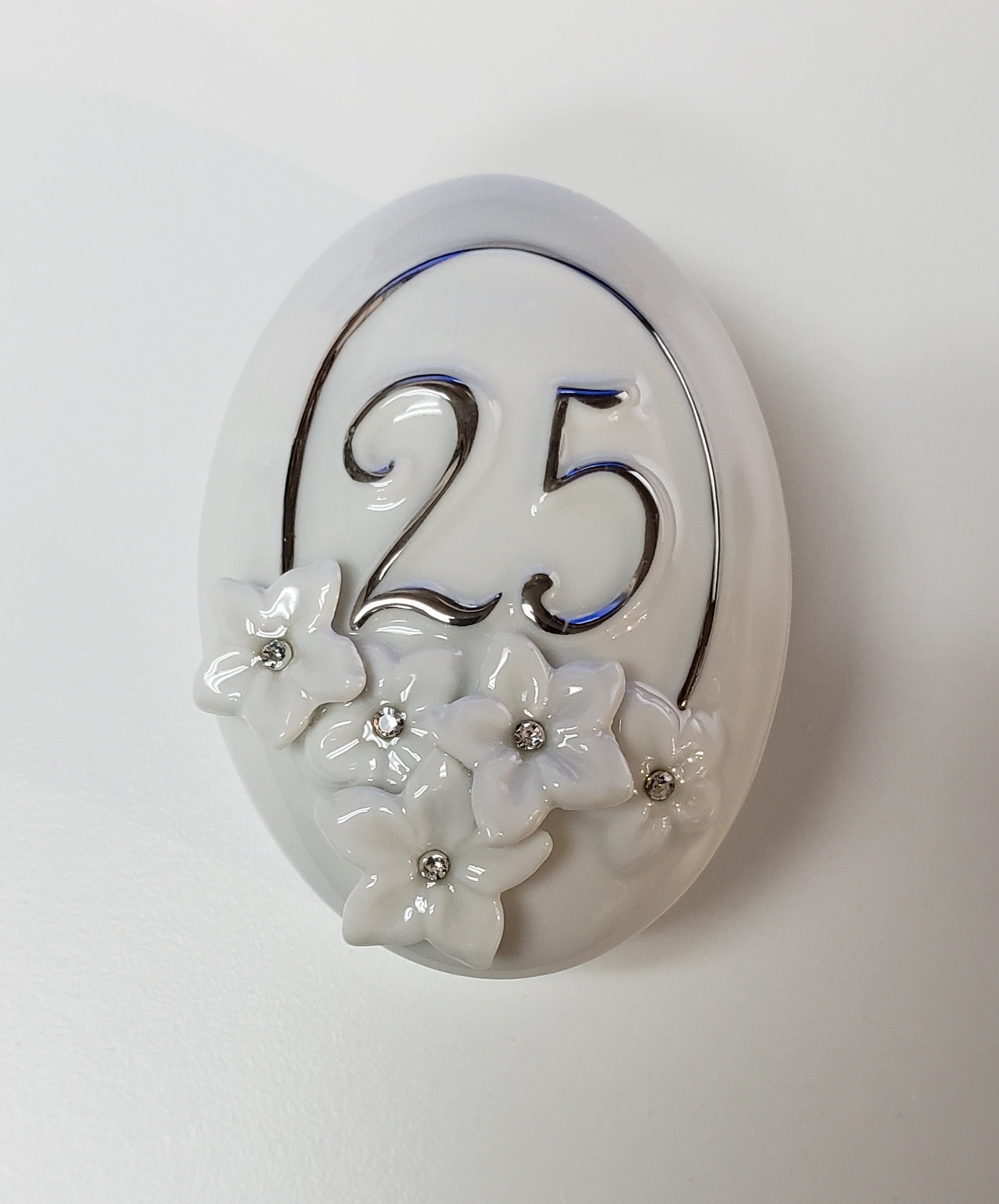 25Th Anniversty Box with Lily