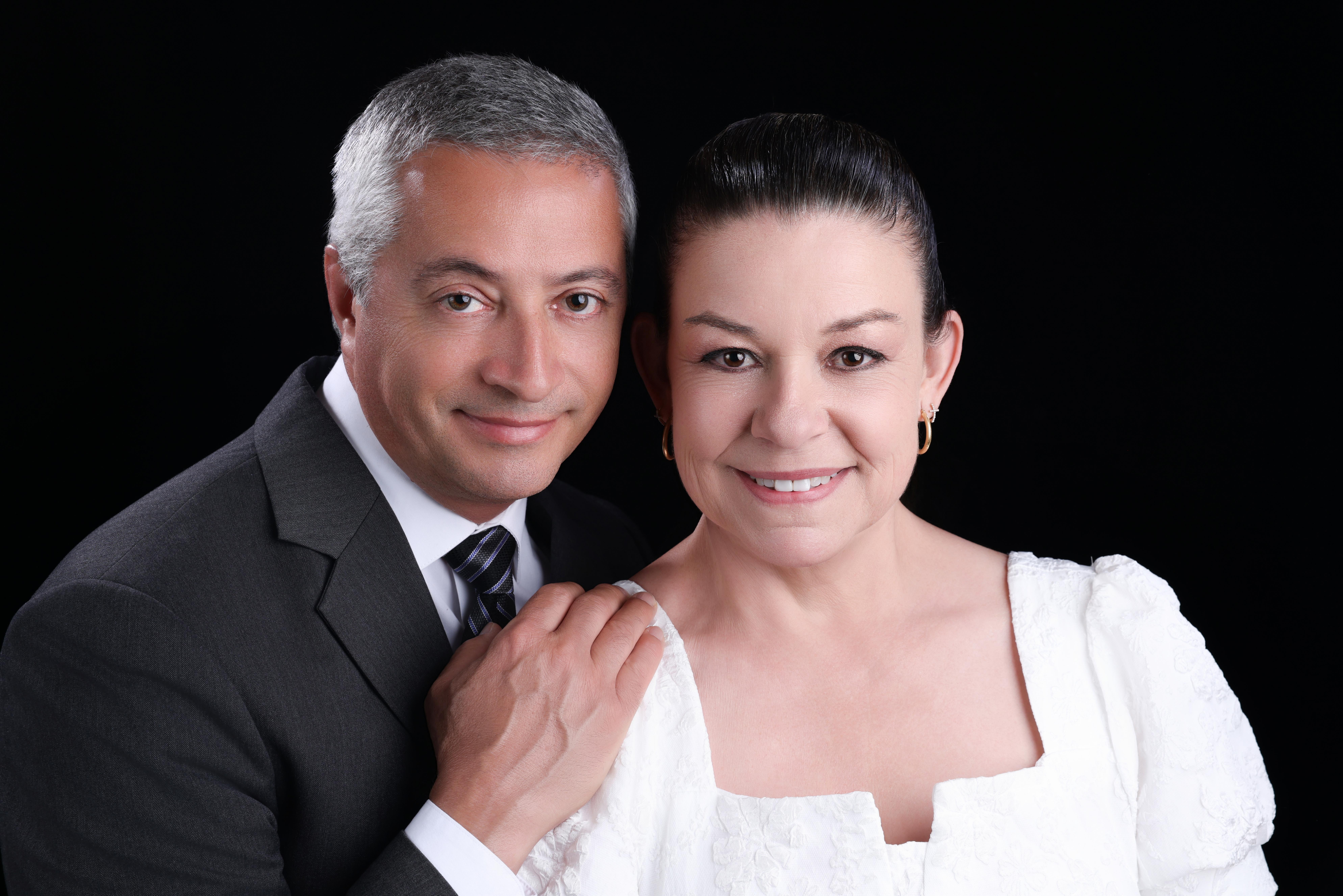 Sara & William Salom