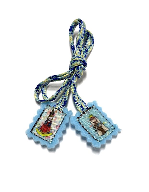 Scapulars for children. Escapularios para niños - Light Blue