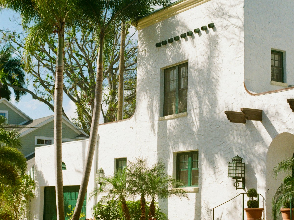 Buying a home in Weston